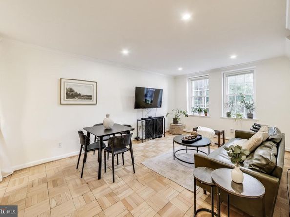 3750 39TH Street NW B146, Washington DC 20016