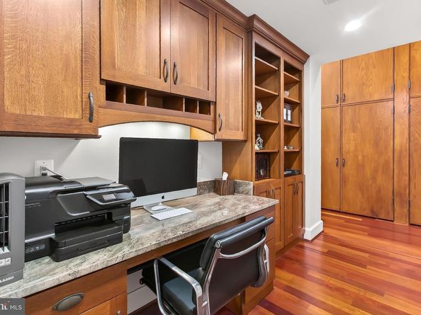 1753 Army Navy Drive, Arlington VA 22202