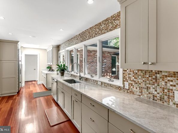 1753 Army Navy Drive, Arlington VA 22202