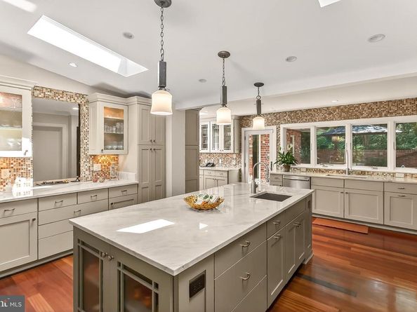 1753 Army Navy Drive, Arlington VA 22202