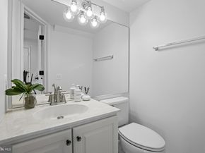 46895 Eaton Terrace 300, Sterling VA 20164