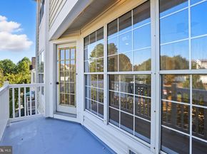 46895 Eaton Terrace 300, Sterling VA 20164