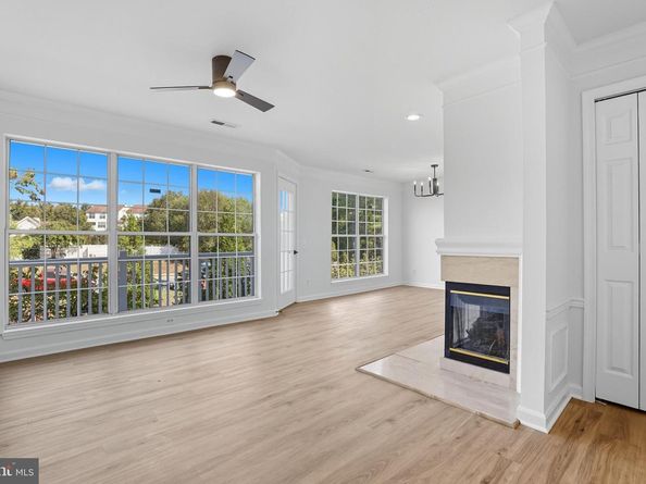46895 Eaton Terrace 300, Sterling VA 20164