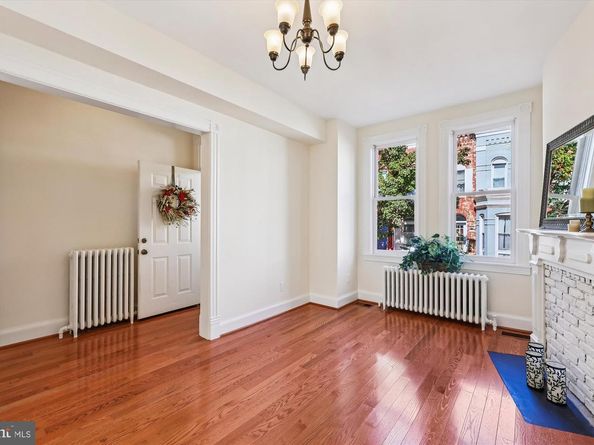 629 Acker Place NE, Washington DC 20002