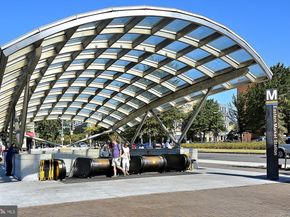 629 Acker Place NE, Washington DC 20002