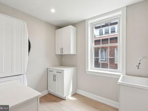 910 Spruce Street 10, Philadelphia PA 19107
