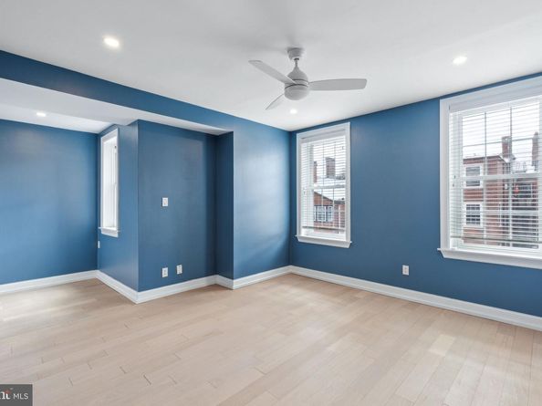 910 Spruce Street 10, Philadelphia PA 19107