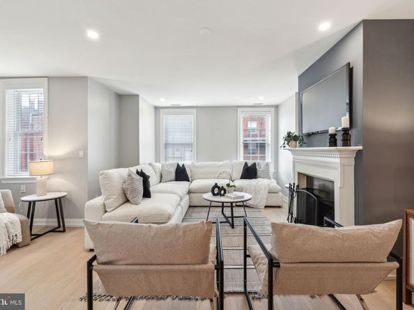 910 Spruce Street 10, Philadelphia PA 19107