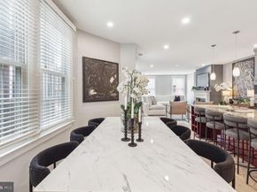 910 Spruce Street 10, Philadelphia PA 19107