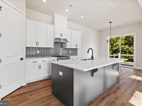 105 River Trail Circle 3, King Of Prussia PA 19406