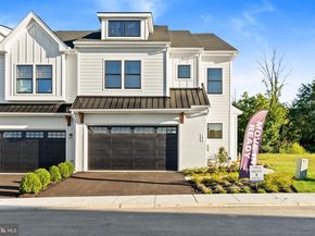 105 River Trail Circle 3, King Of Prussia PA 19406