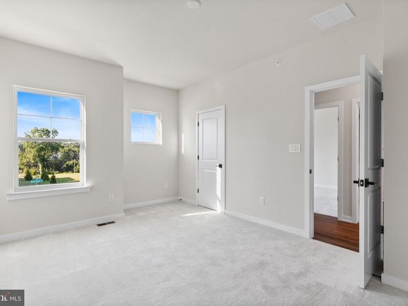 105 River Trail Circle 3, King Of Prussia PA 19406