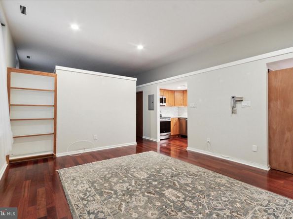 12 S Letitia Street 204, Philadelphia PA 19106