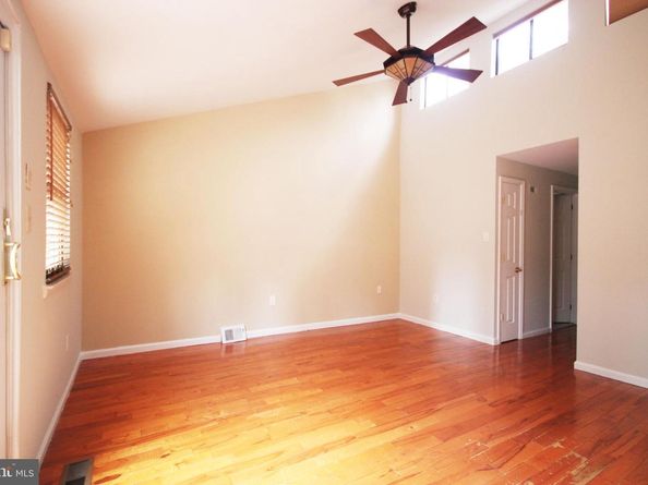 2128 Appletree Street, Philadelphia PA 19103