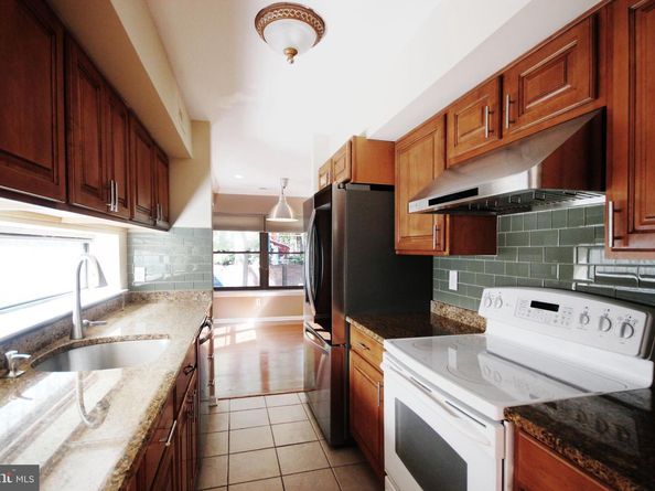 2128 Appletree Street, Philadelphia PA 19103