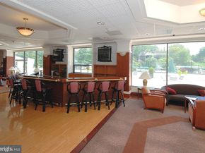 307 Yoakum Parkway 406, Alexandria VA 22304