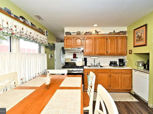 2830 Woodhaven Road, Philadelphia PA 19154