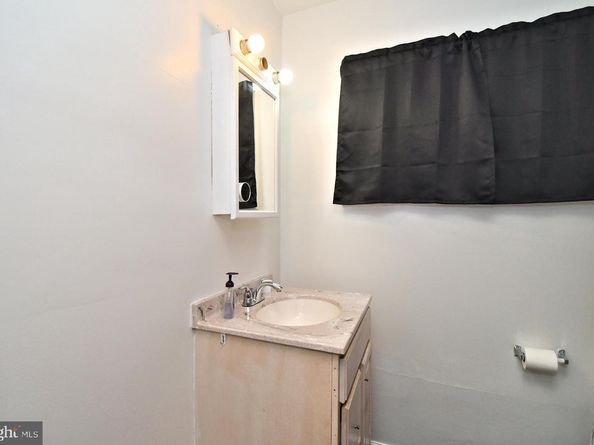 2830 Woodhaven Road, Philadelphia PA 19154