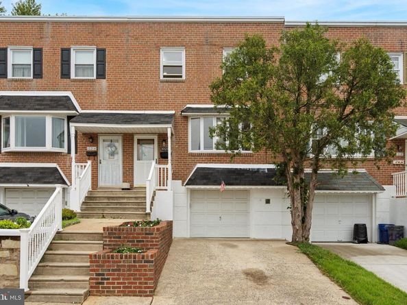 10216 Ambridge Place, Philadelphia PA 19114