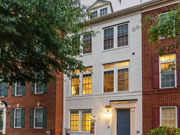 904 W Glebe Road, Alexandria VA 22305
