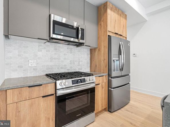 1338 N Franklin Street B, Philadelphia PA 19122