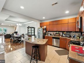 4079 Ford Road, Philadelphia PA 19131
