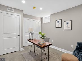 762 N Taylor Street, Philadelphia PA 19130