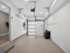 762 N Taylor Street, Philadelphia PA 19130