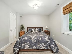 201 Prescott Circle SE, Vienna VA 22180