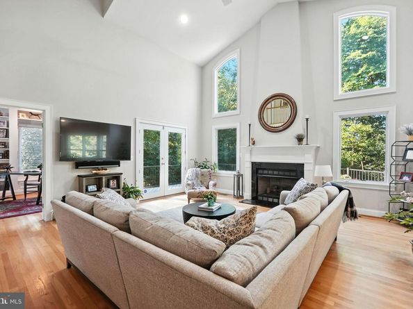 201 Prescott Circle SE, Vienna VA 22180