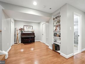 201 Prescott Circle SE, Vienna VA 22180