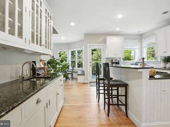 201 Prescott Circle SE, Vienna VA 22180