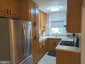 2328 Highland Avenue, Drexel Hill PA 19026