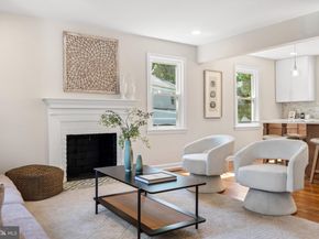 2108 Dinwiddie Street S, Arlington VA 22206