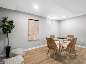 2108 Dinwiddie Street S, Arlington VA 22206