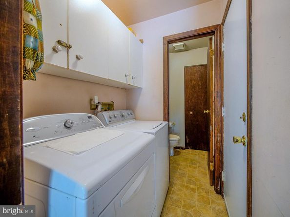 947 Caledonia Street, Philadelphia PA 19128