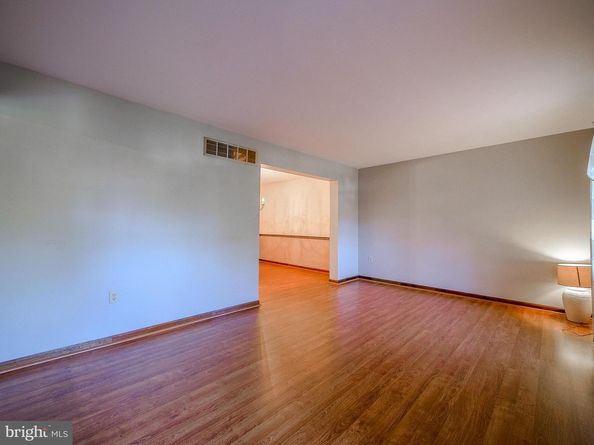 947 Caledonia Street, Philadelphia PA 19128