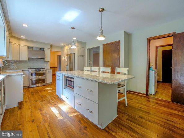 947 Caledonia Street, Philadelphia PA 19128