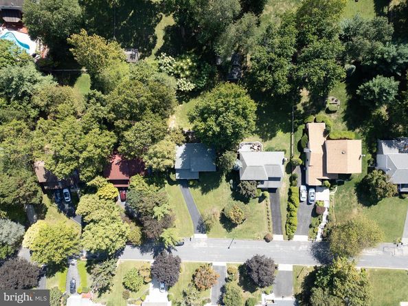 947 Caledonia Street, Philadelphia PA 19128