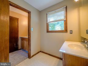 947 Caledonia Street, Philadelphia PA 19128