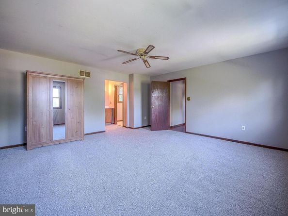 947 Caledonia Street, Philadelphia PA 19128