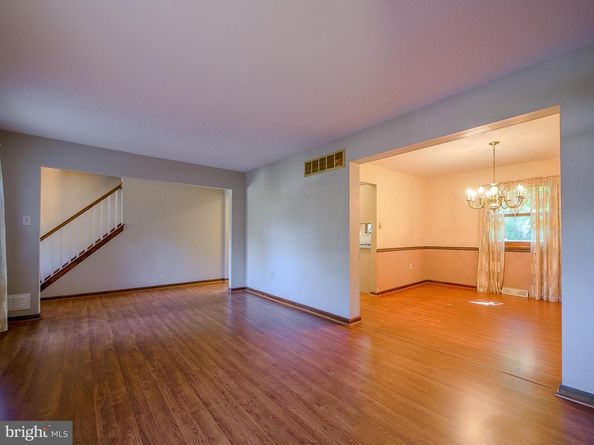 947 Caledonia Street, Philadelphia PA 19128