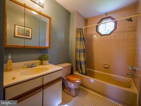 947 Caledonia Street, Philadelphia PA 19128