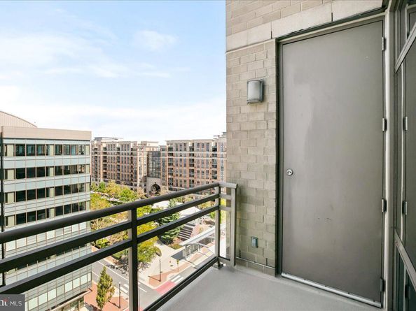 3600 Glebe Road S 1112W, Arlington VA 22202
