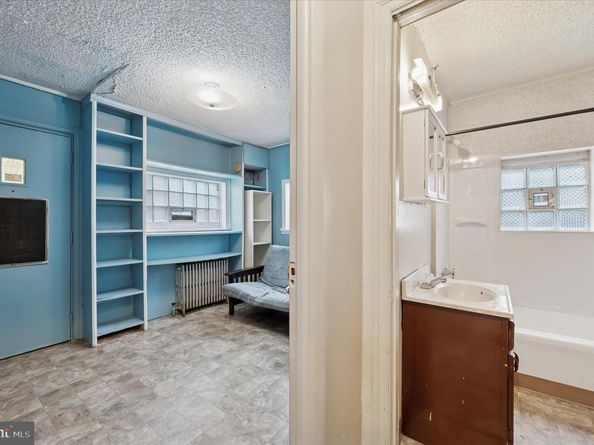 5531 N 2nd Street, Philadelphia PA 19120