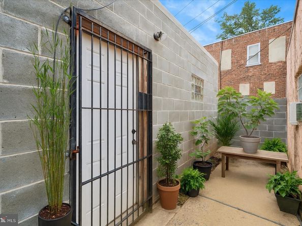 5531 N 2nd Street, Philadelphia PA 19120