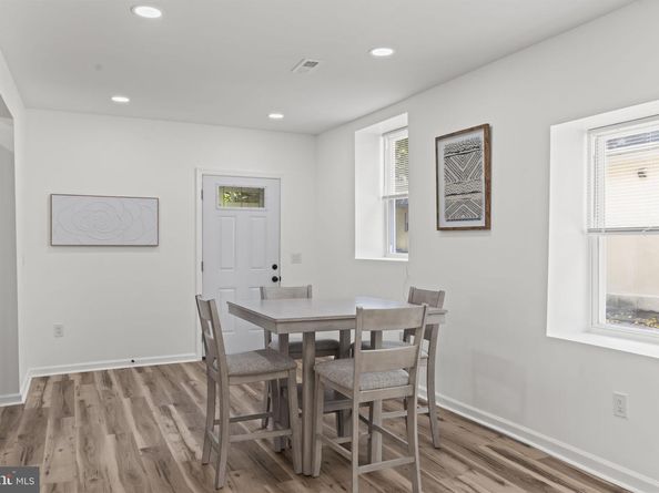 5320 Wynnefield Avenue, Philadelphia PA 19131