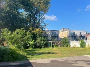 330 E Sanger Street, Philadelphia PA 19120