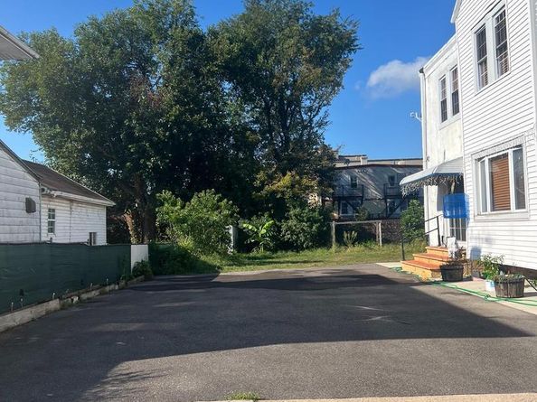330 E Sanger Street, Philadelphia PA 19120