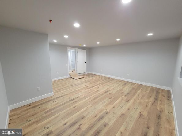3145 W Montgomery Avenue, Philadelphia PA 19121